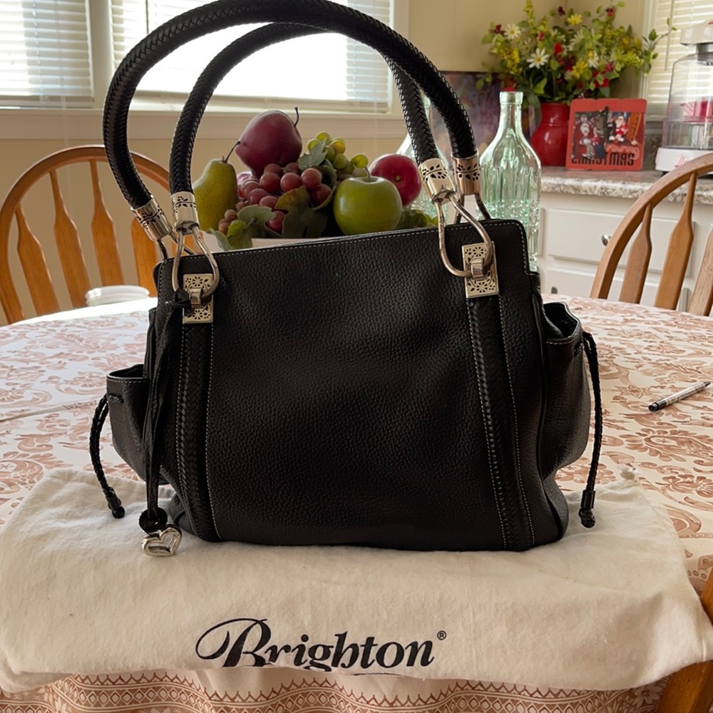 Brighton Black Leather Purse with bag. Very good.